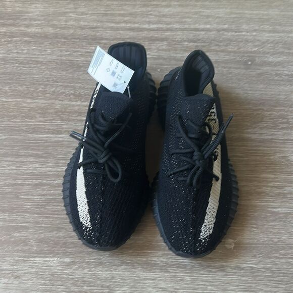 adidas Yeezy Boost 350 V2 Core‎ Black White size 9 NWT in packaging - Picture 11 of 13